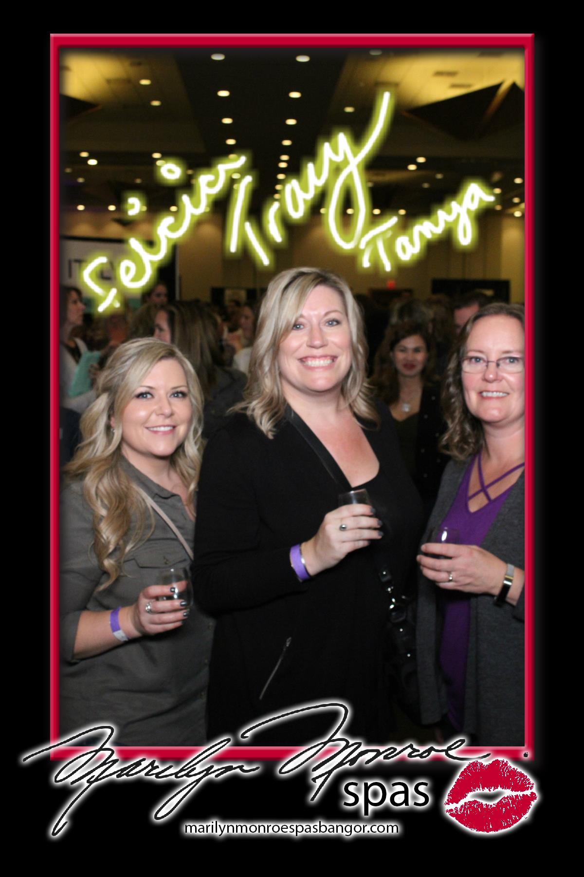 Bangor Uncorked, Marilyn Monroe Spa | View more photos from the event at gallery.mainemagicmirror.com/u/MaineMagicMirror/Bangor-Uncorked-Marilyn-Monroe-Spa